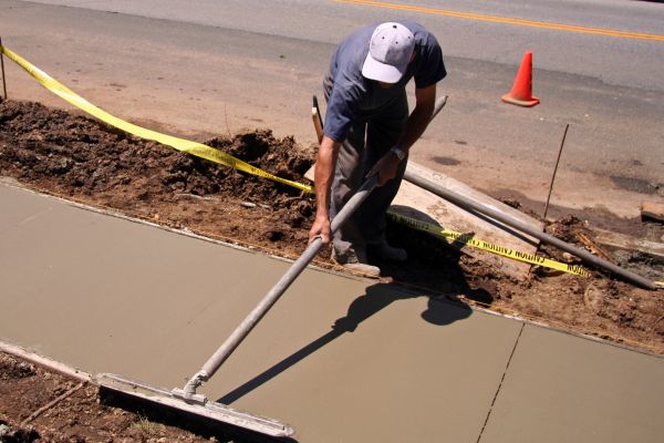 Sidewalk Cementing in Anderson